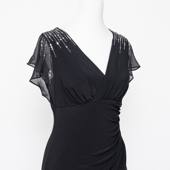 Adrianna Papell. Beaded Jersey & Chiffon Flutter Sleeve Gown. - Picture 8 of 14